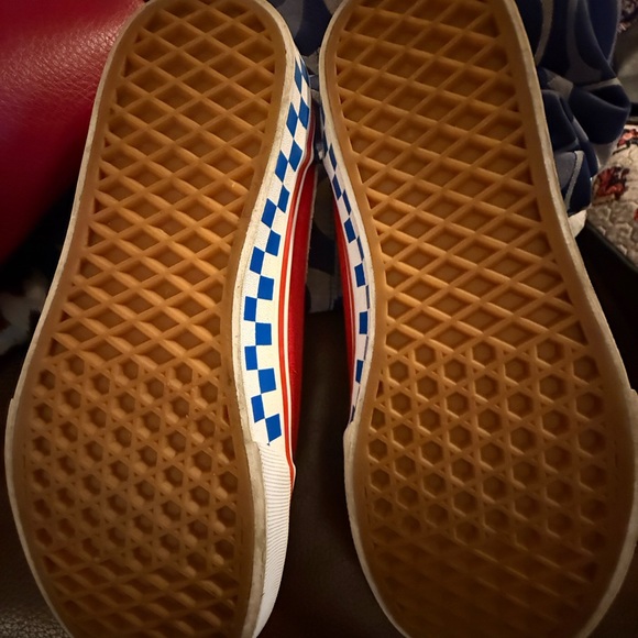 Vans Off the Wall Sk8 Boys Red, White and Blue Sneakers - Picture 3 of 4